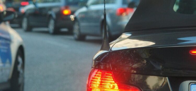 Zu den Überlegungen für eine dritte Havelquerung Autos im Stau
